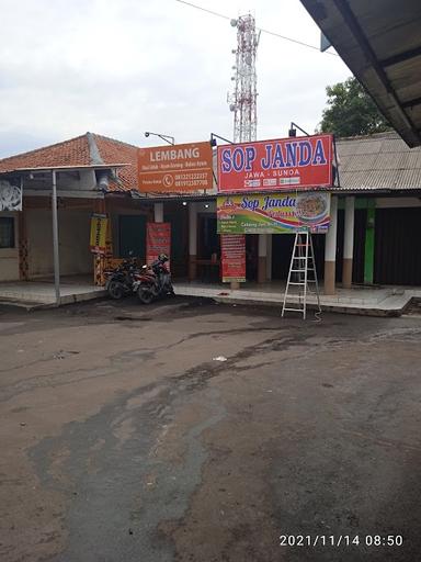 NASI PEDAS DAN SOP IGA JATIPADANG