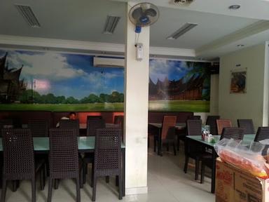 RUMAH MAKAN SB BINTARO