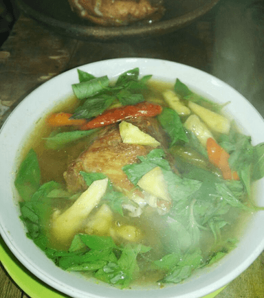 SOTO AYAM DAN BETAWI BAROKAH