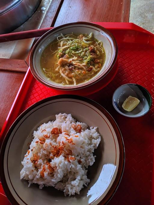 WARUNG SOTO LUMAYAN BUDHE TINI (CAB BATURETNO WONOGIRI)