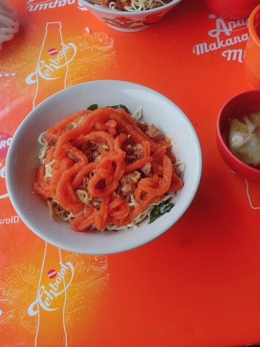 MIE AYAM PANGSIT KOTA