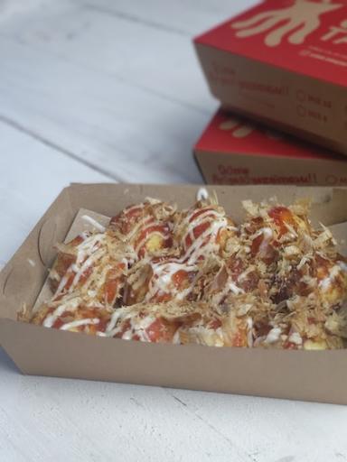 URBAN TAKOYAKI HAJI HASAN