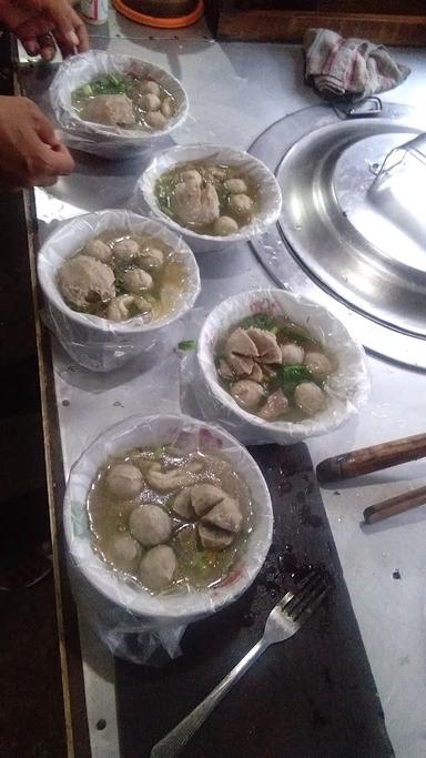 BAKSO & MIE AYAM KALIMAYA WONOGIRI