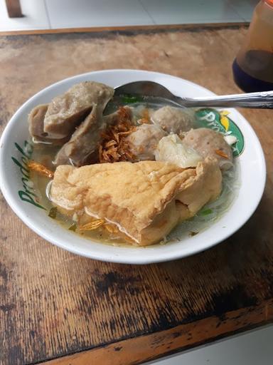 BAKSO MIE AYAM KOTA PAKDE KUMIS