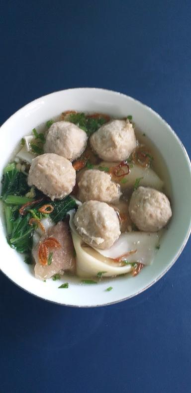 MIE AYAM & BAKSO SOLO BARU