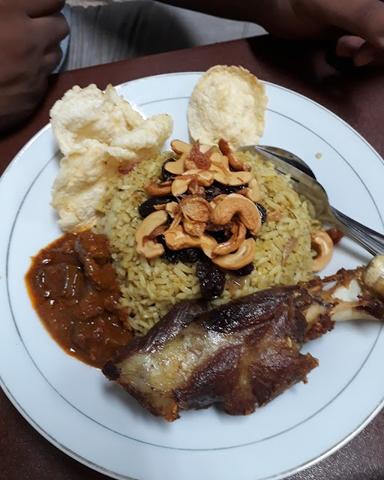 NASI KEBULI LAPANGAN TEMBAK