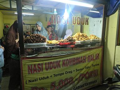 NASI UDUK KOMBINASI MALAM