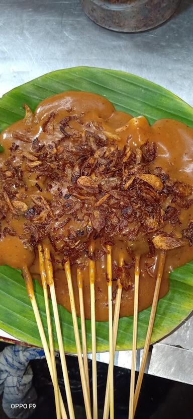 SATE PADANG BUAIYAN SAYANG