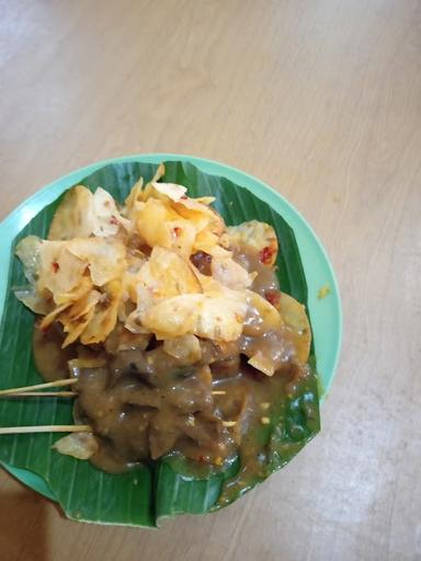 SATE PADANG PARIAMAN