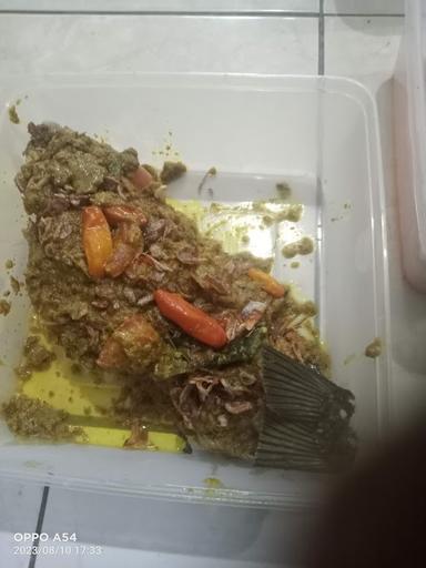 WARUNG MAKAN PECAK IKAN HJ BALOK