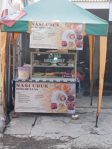 WARUNG NASI UDUK BETAWI PEREMPATAN