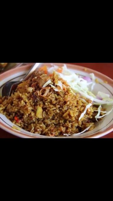 WARUNG SATE KHAS SOLO OJOLALI