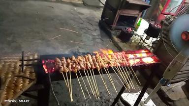 WARUNG SATE SOLO PAK AWAL CIJANTUNG