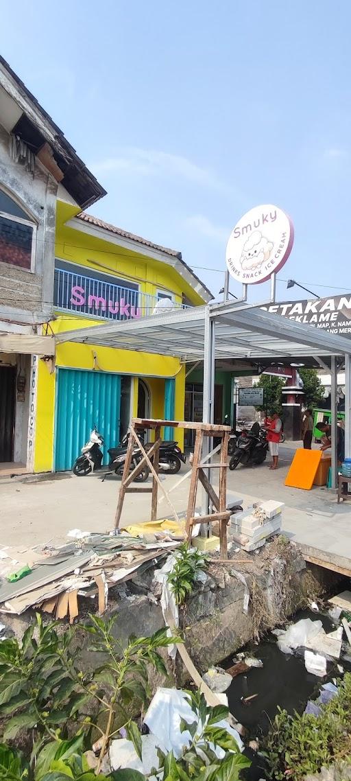 SMUKY CAFE KUTABUMI