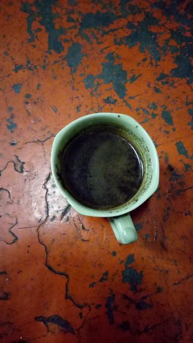 WARUNG KOPI MANG KUMIS