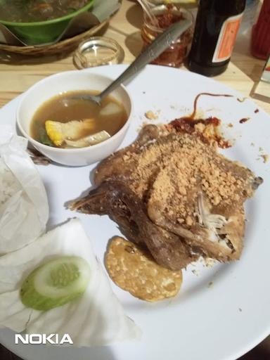 AYAM GORENG NUSANTARA