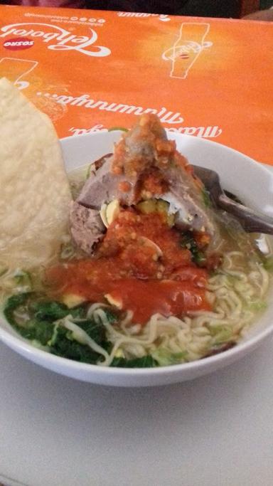 BAKSO MANGKOK JAYA WARUNG MAKAN LESEHAN AA