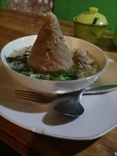 BAKSO MANGKOK JAYA WARUNG MAKAN LESEHAN AA