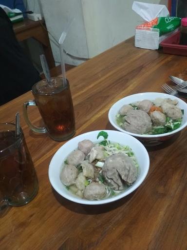 BAKSO SOLO MAS UNTUNG