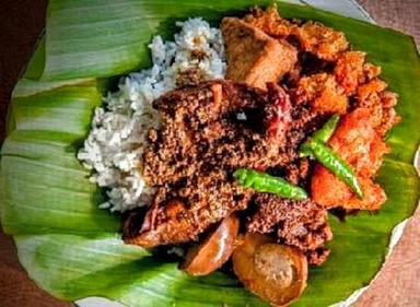 GUDEG BUDHE