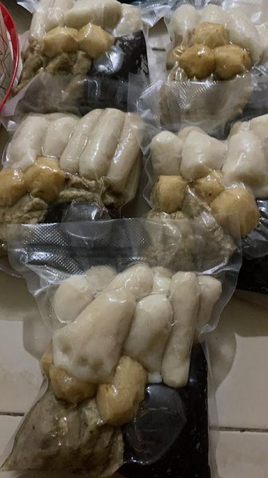 PEMPEK PALEMBANG EKA