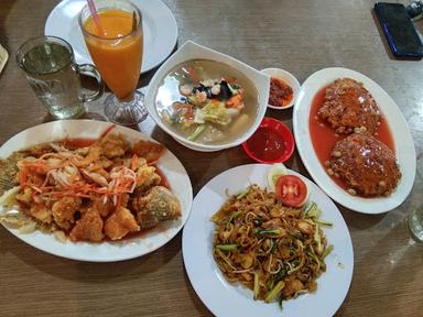 SEAFOOD SEDERHANA 88