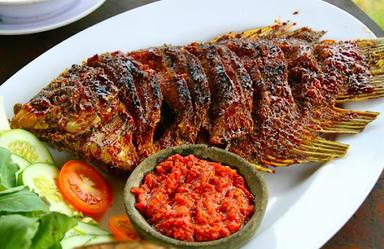 KANEKE SEAFOOD & IKAN BAKAR SUKAMANAH