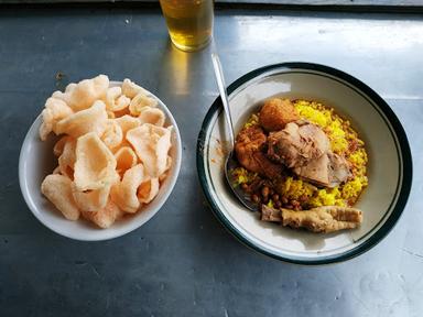 NASI KUNING BUBUR AYAM SUKARAJA