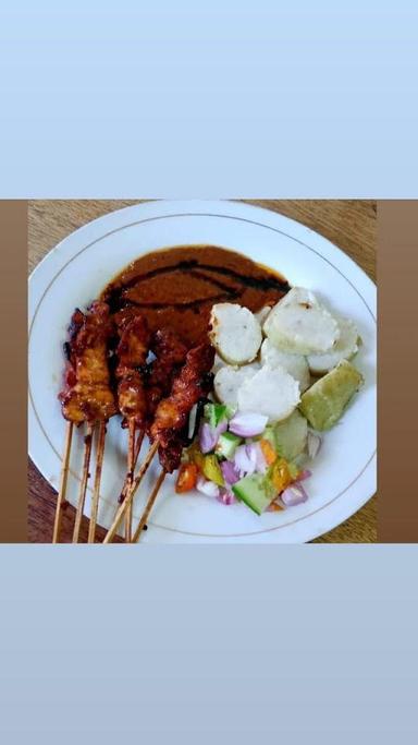 SATE MADURA CAK SUJI