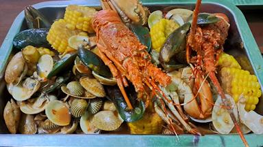 DAPUR SEAFOOD KENDAL