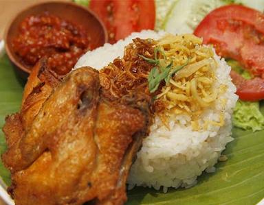 ' NASI UDUK AYAM TULANG LUNAK '