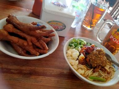 BAKSO & MIE AYAM BAKAR PUTRA PAK TUMIN