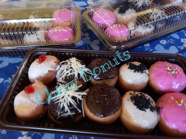 CHEZY DONUTS