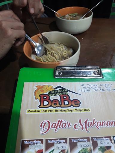 WARUNG MAKAN BAKSO URAT LEK KIDI