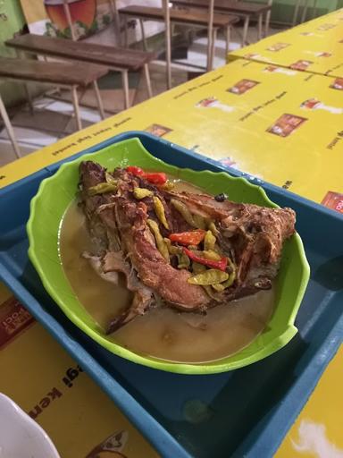 WARUNG MAKAN BU SARAH