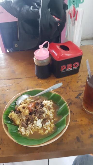 WARUNG NASI GANDUL