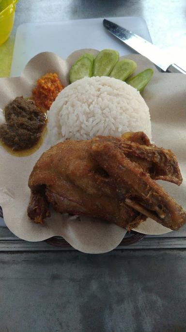 NASI BEBEK BUMBU HITAM MAS LATHIF