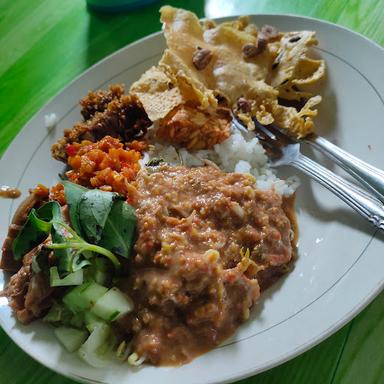 NASI SEMERU BU AMBRA