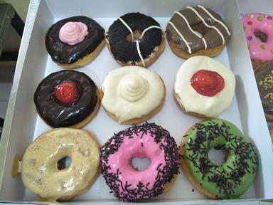 TOP DONUTS