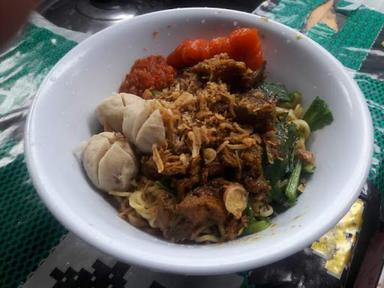 WARUNG JAJAN YENI RAHMA