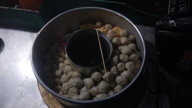 BAKSO KUAH PAK UWO