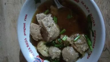 MIE AYAM DAN BAKSO ARINDA