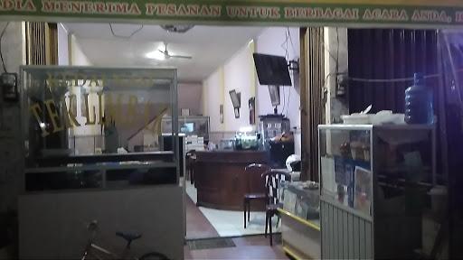 KEDAI TEK LIMBAK