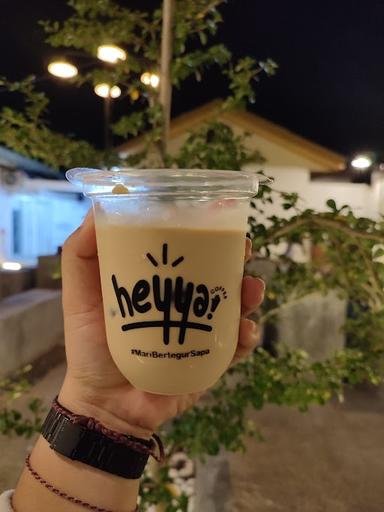 HEYYA COFFEE PAYAKUMBUH