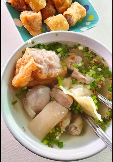 BAKSO BALI SUPERNGETOP