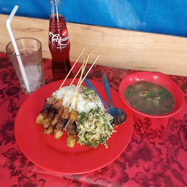 WARUNG SATE BABI MEN GEDE