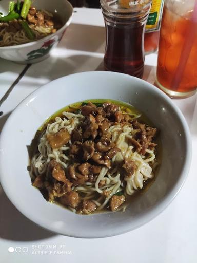 MIE AYAM MANG PARDI