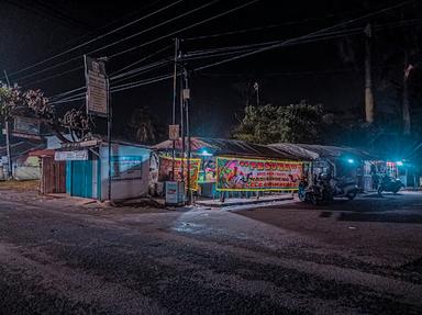 WARUNG PECEL LELE PESONA TIARA