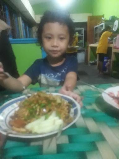 WARUNG MBAK DAR