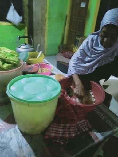 NASI UDUK EMAK NEMI